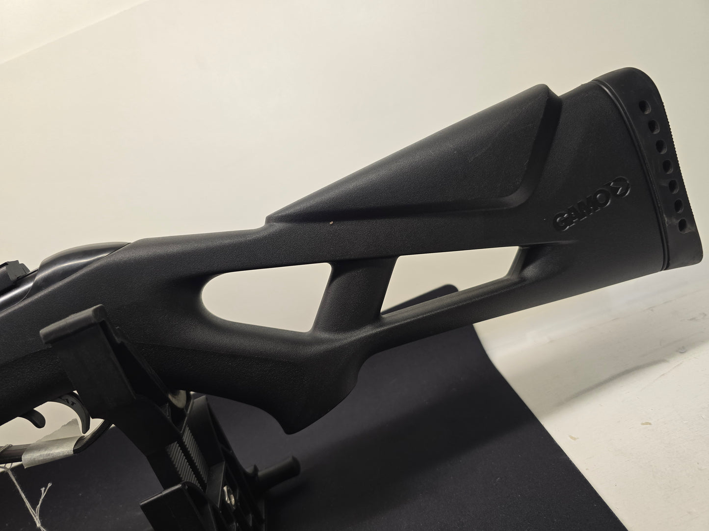 USED Gamo Whisper .22 Spring RIFLE SH040725001