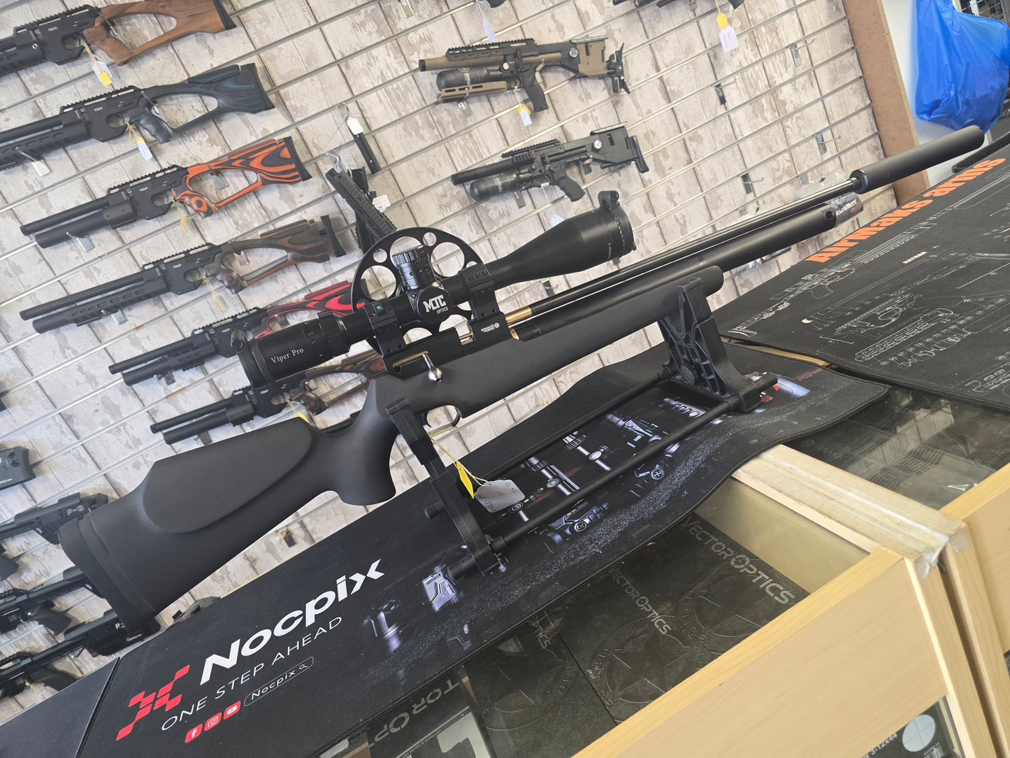 USED FX T12 .177 PCP RIFLE SH250726003
