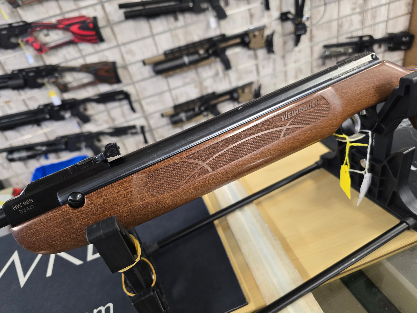 USED Weihrauch HW99s .177 Spring RIFLE SH050226001