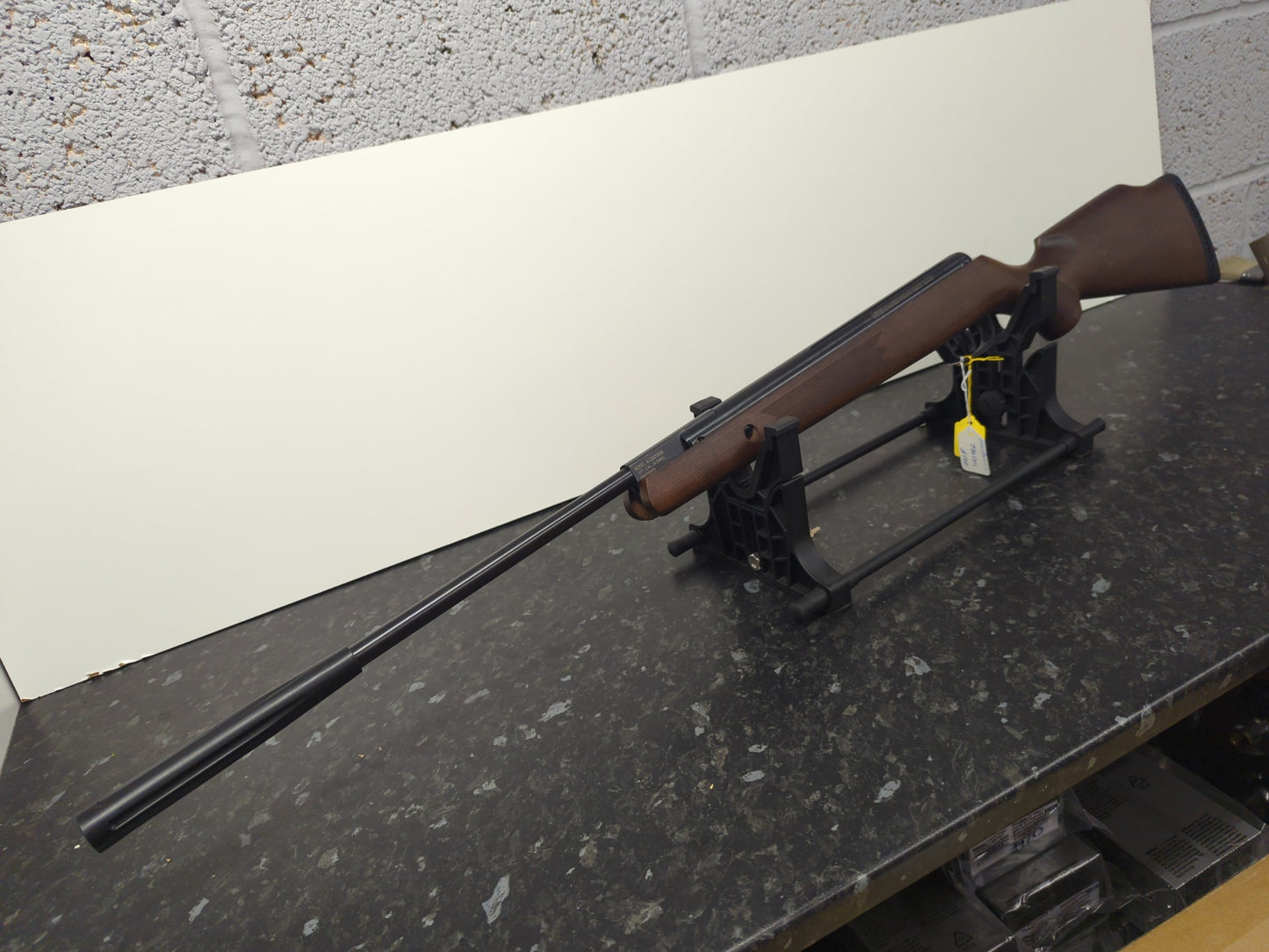 Used Crosman Sumit .177 Spring RIFLE SH060924003