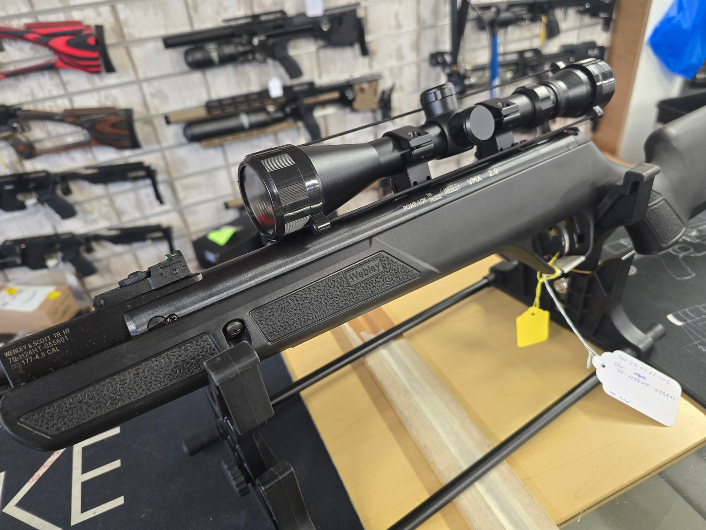 USED Webley VMX2.0 .22 Spring RIFLE SH200226002