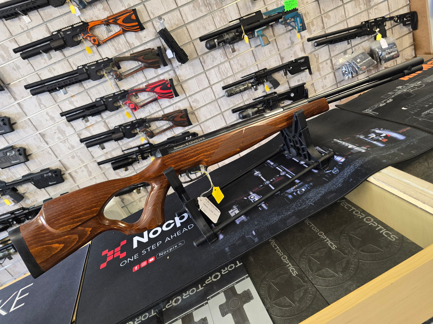 USED Remington War Hawk .177 Spring RIFLE SH270626009