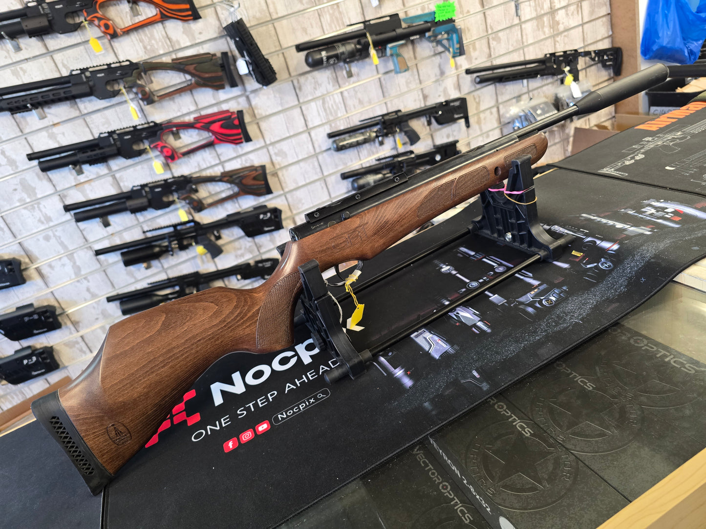 USED BSA Lightning SE .177 Spring RIFLE SH190626003