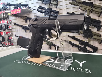 USED Umarex Beretta PX4 Storm .177 CO2 Pistol SH220126001