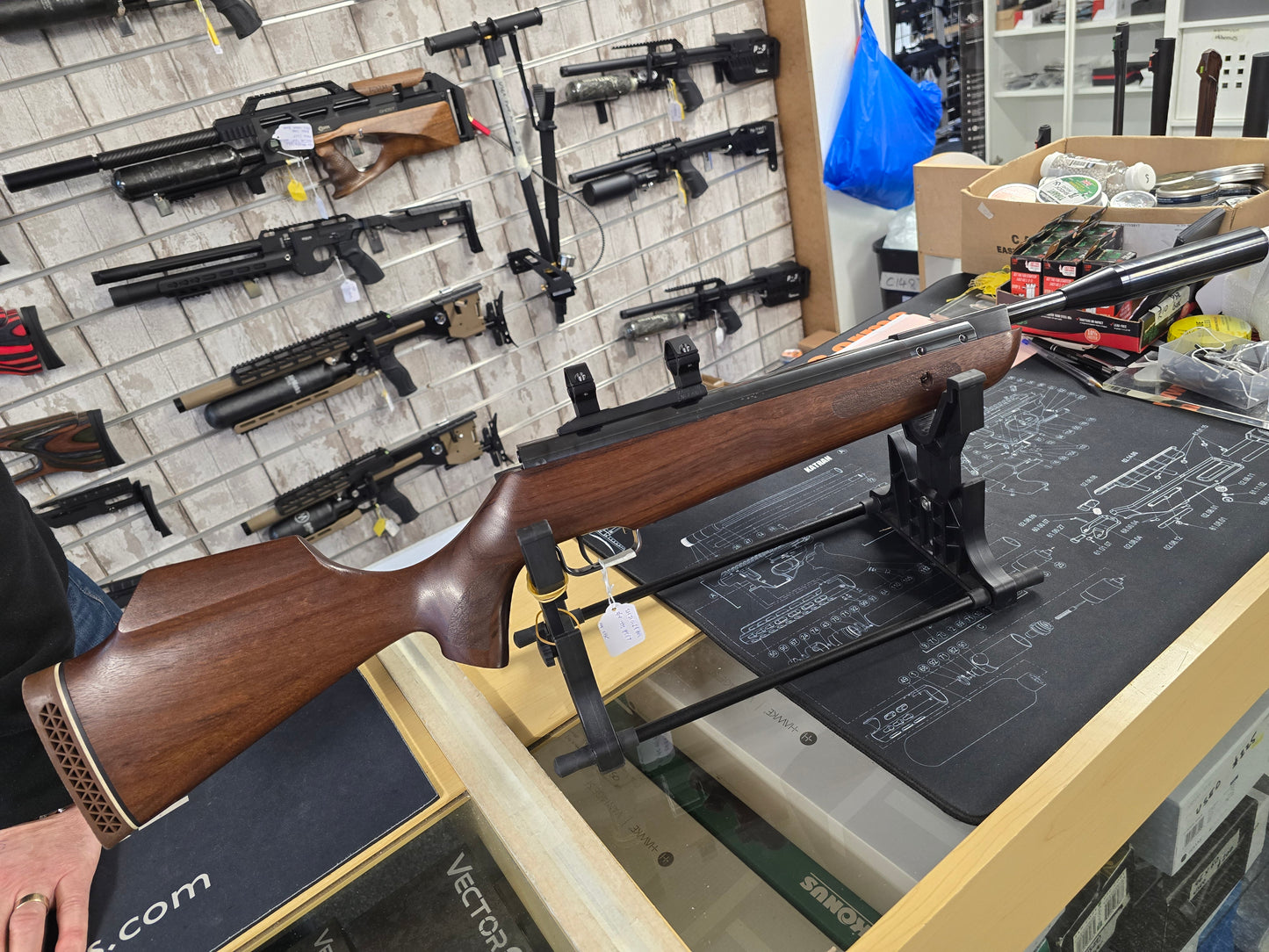 USED Thoeban Fenman .22 Gas Ram RIFLE SH310126001