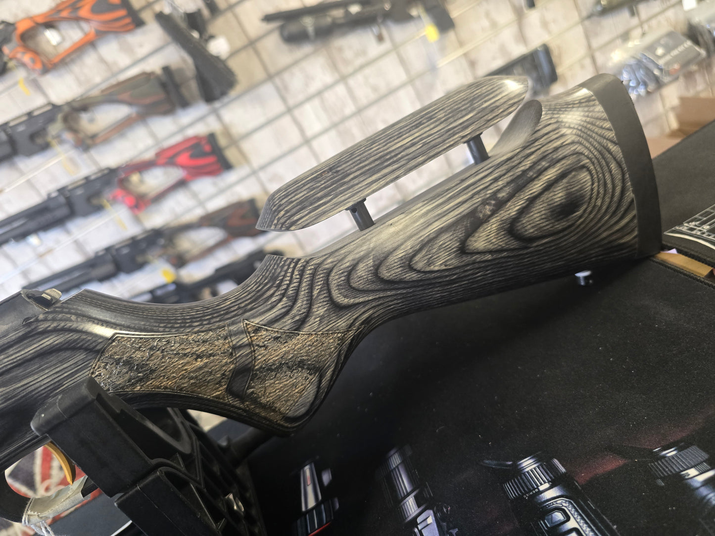 USED Cometa Fenix 400 USC .177 Spring RIFLE SH300726003
