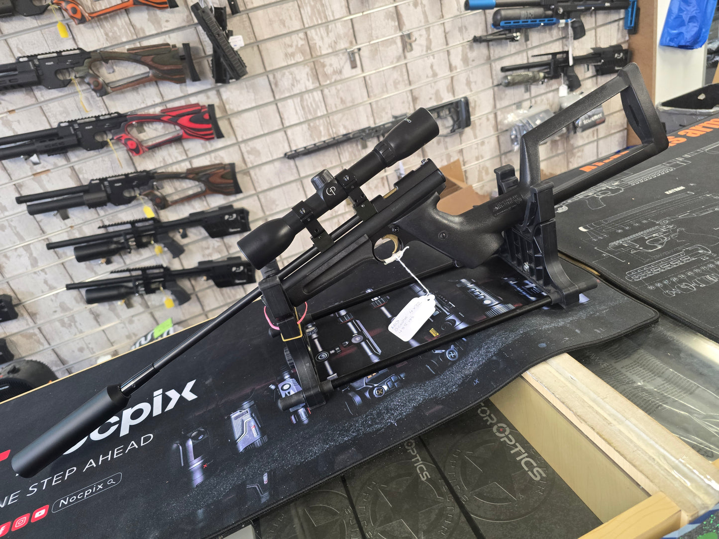 USED Crossman 2250B .22 C02 RIFLE SH130826002