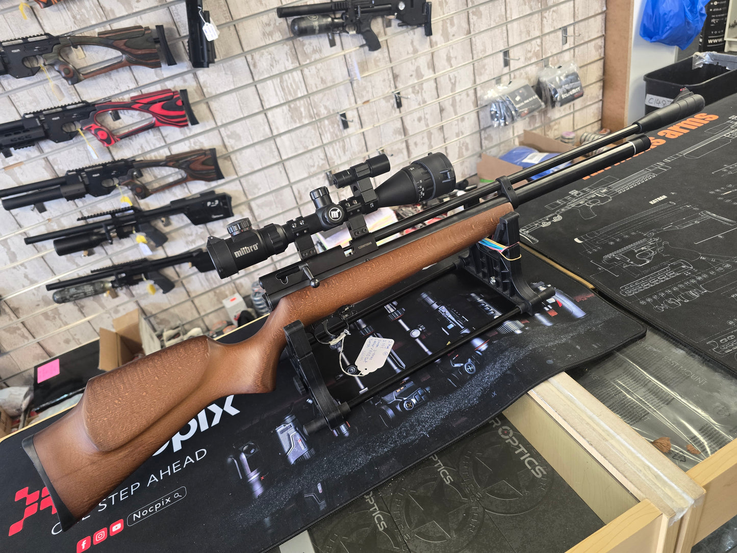 USED Beeman 1328 .22 PCP RIFLE SH150526004