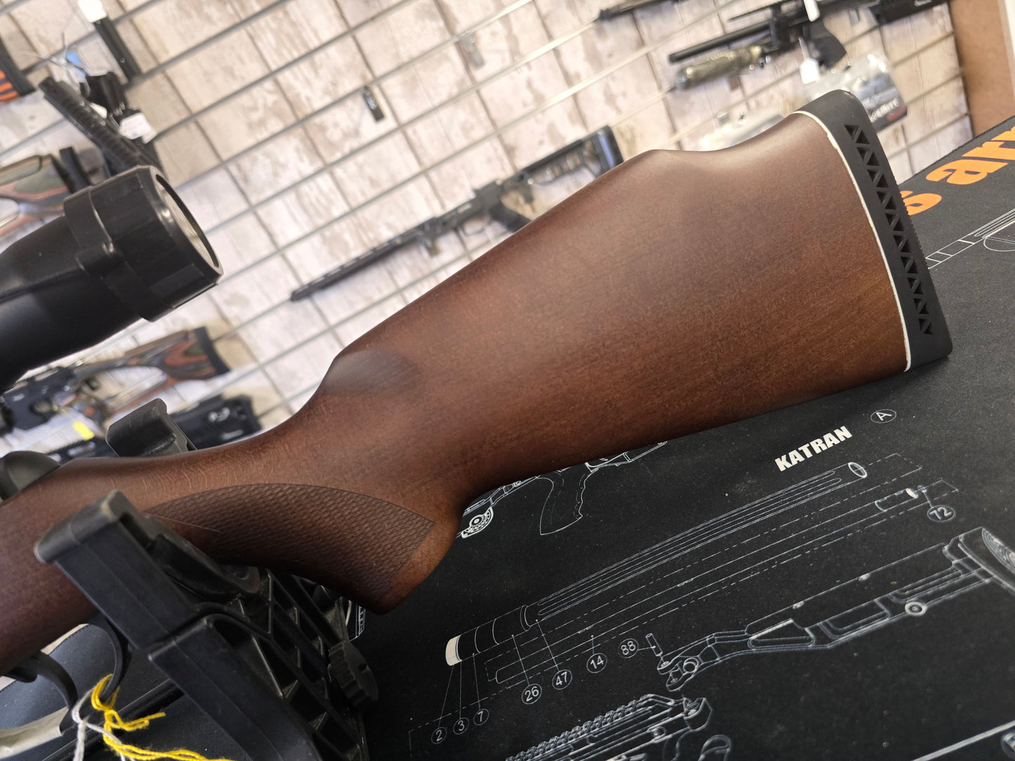 USED Crosman Summit .177 Spring RIFLE SH130826005