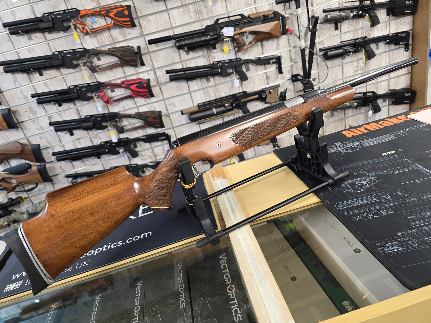 USED Air Arms Pro Sport .22 Spring RIFLE SH290126001