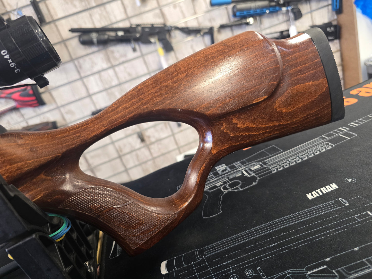 USED Remington Warthog .177 Spring RIFLE SH080826003
