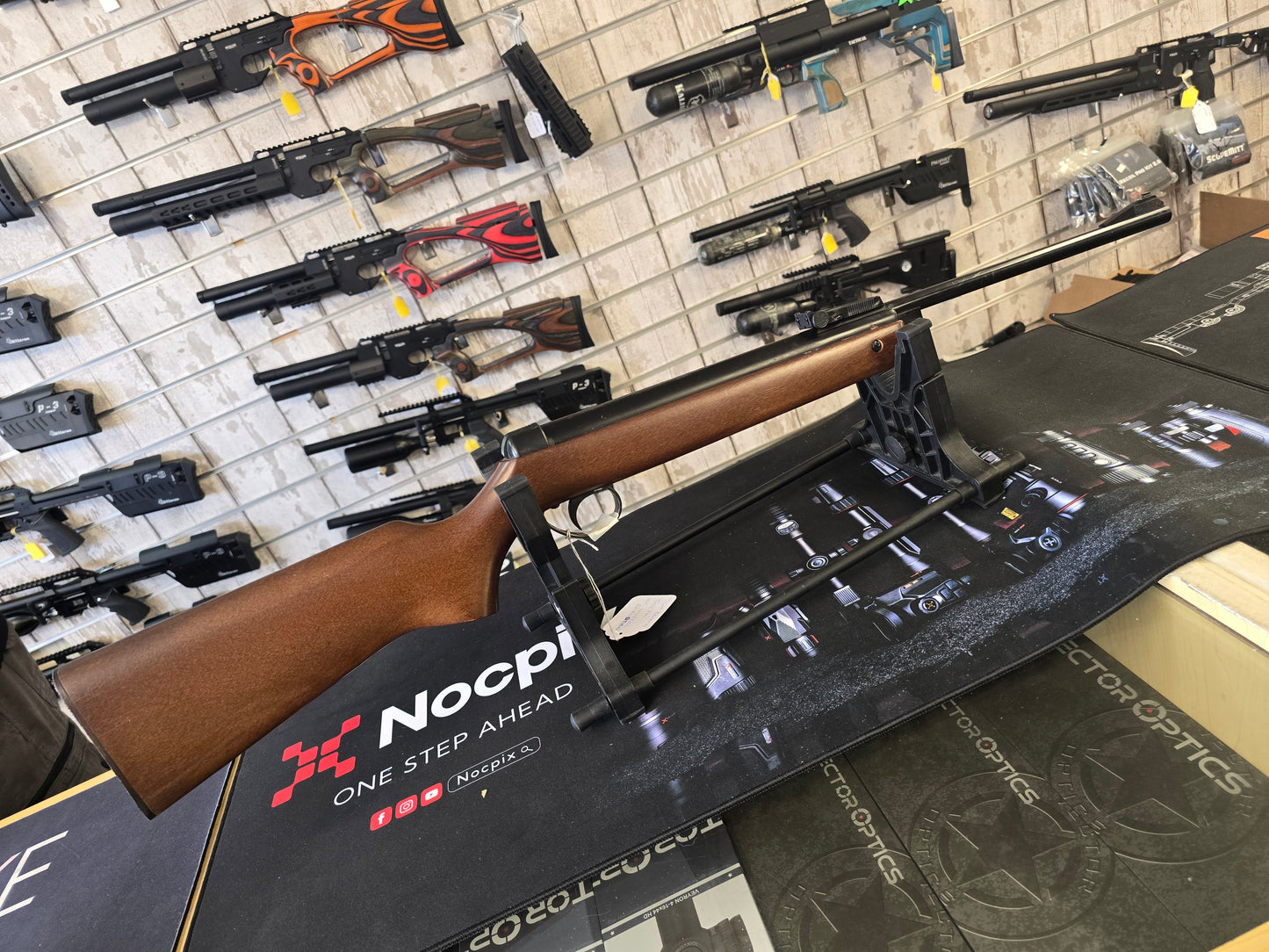 USED BSA Meteor .22 Spring RIFLE SH260626004