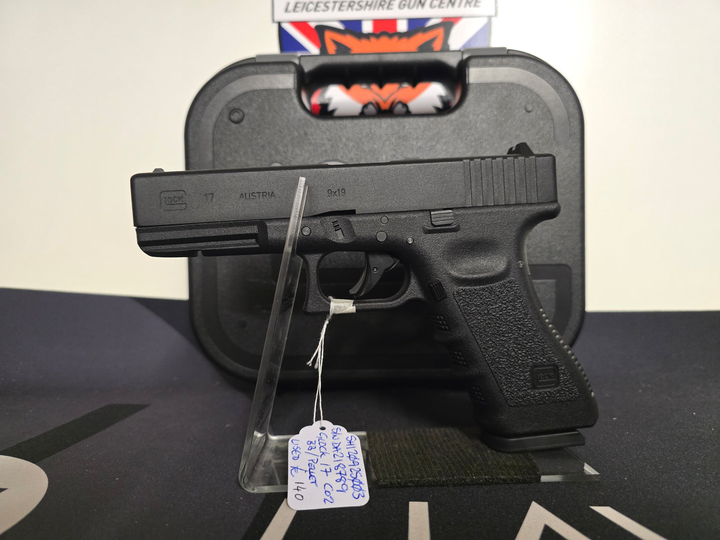 USED Umarex G17 Dual Ammo C02 Pistol SH120925003