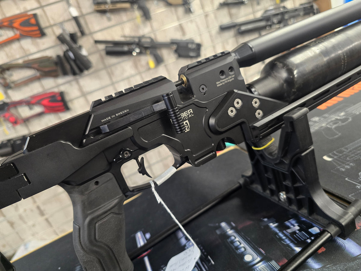 USED FX Crown MK2 Tactical .22 PCP RIFLE SH130326005