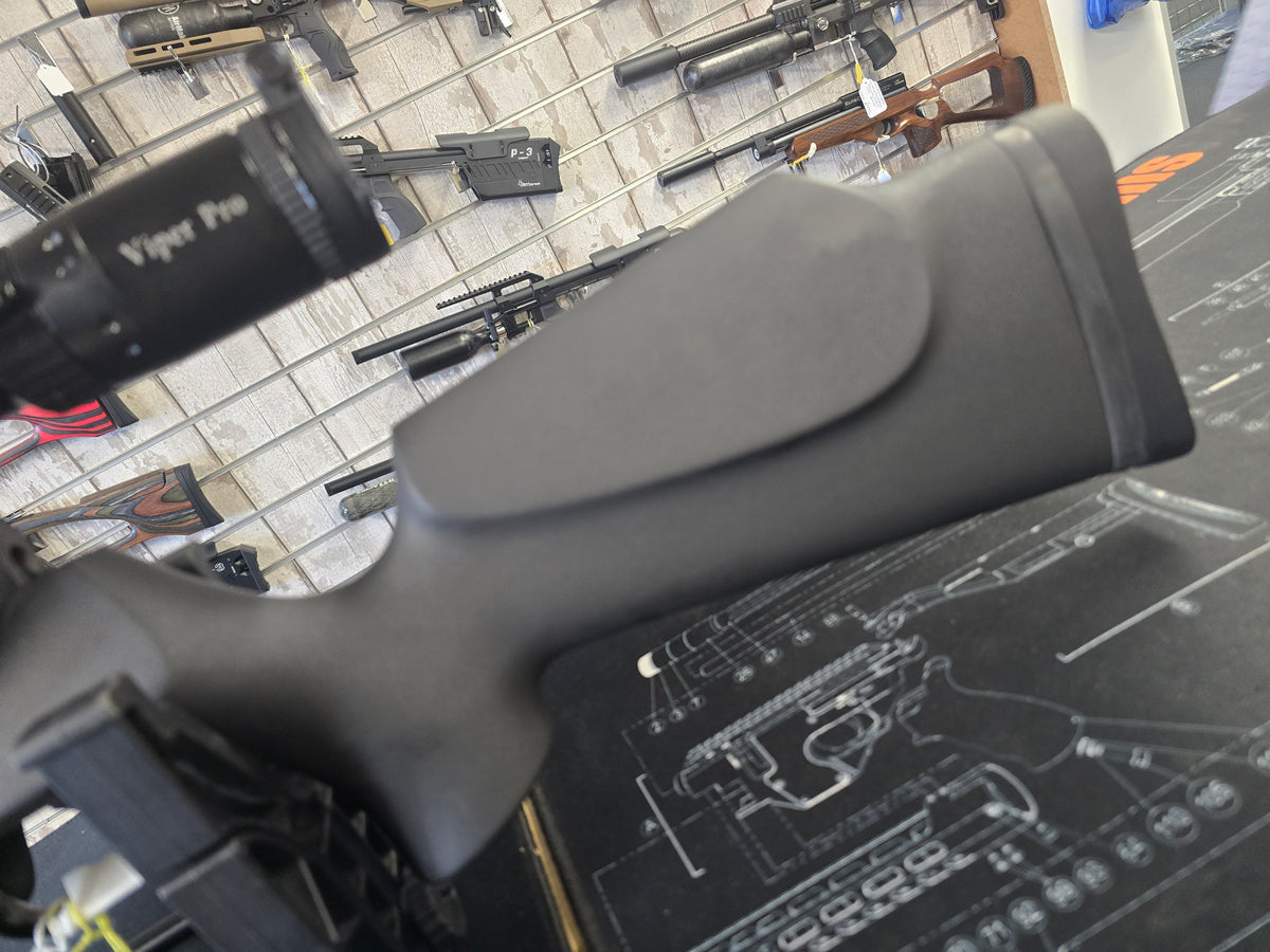 USED FX T12 .177 PCP RIFLE SH120926001