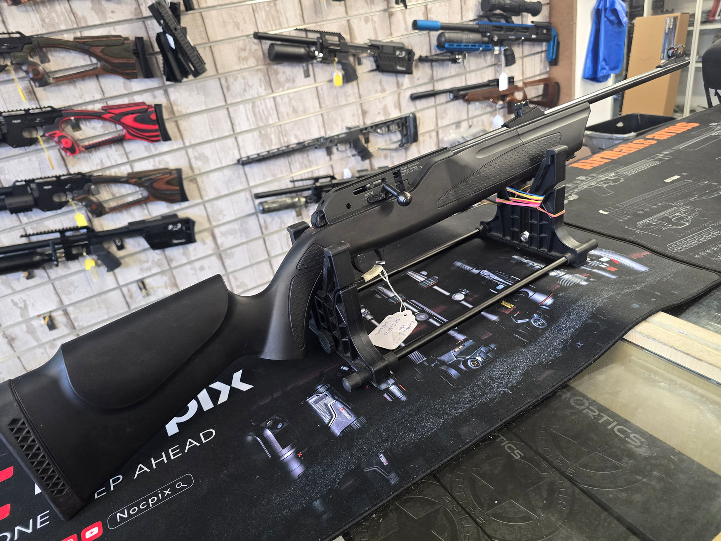 USED Hammerli 850 AirMagnum .22 CO2 RIFLE SH150826002