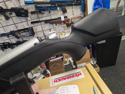 USED Crosman Silver Fox .22 Spring RIFLE SH210826099