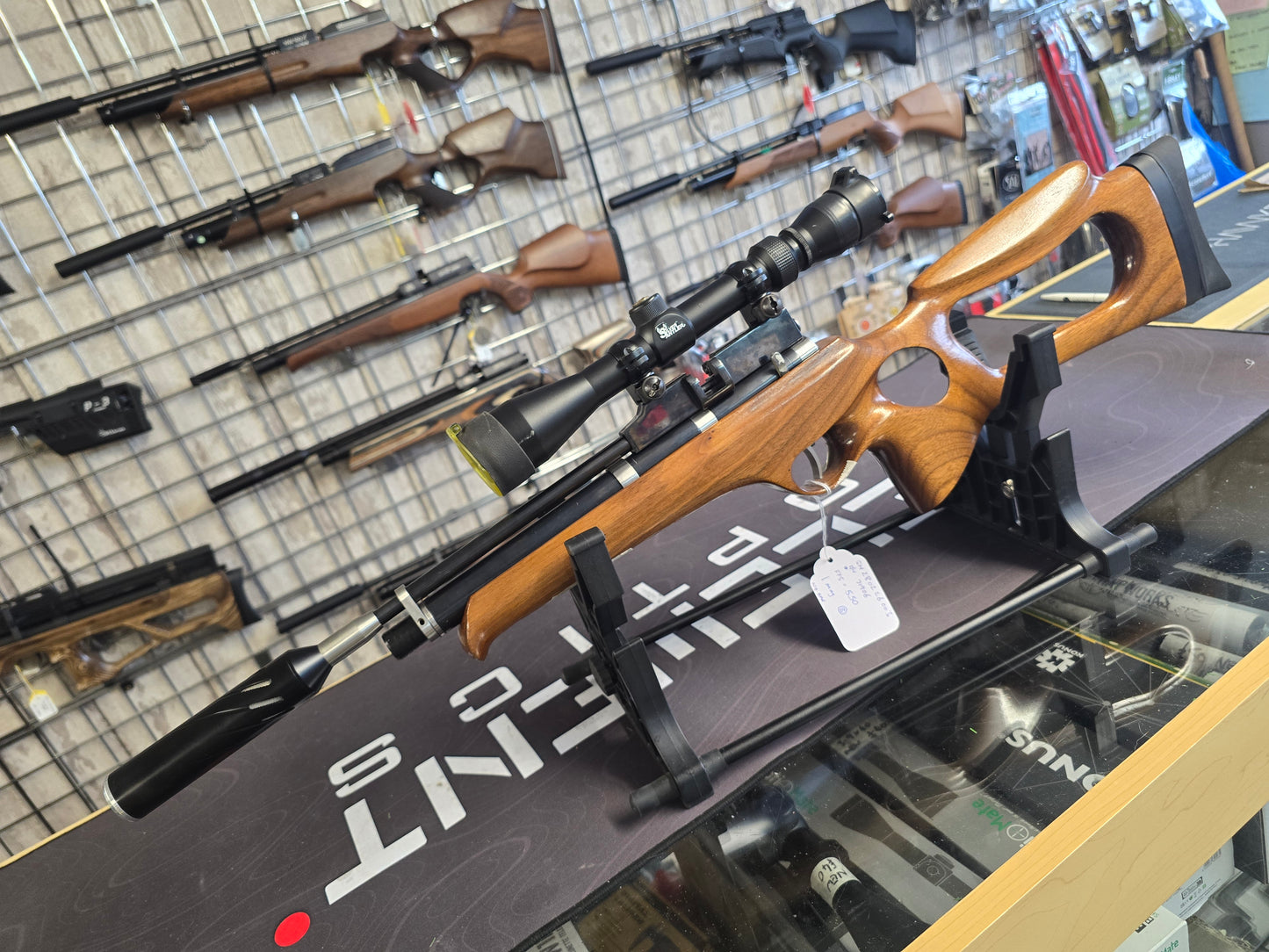 USED Falcon Light Hunter .22 PCP RIFLE SH280226003