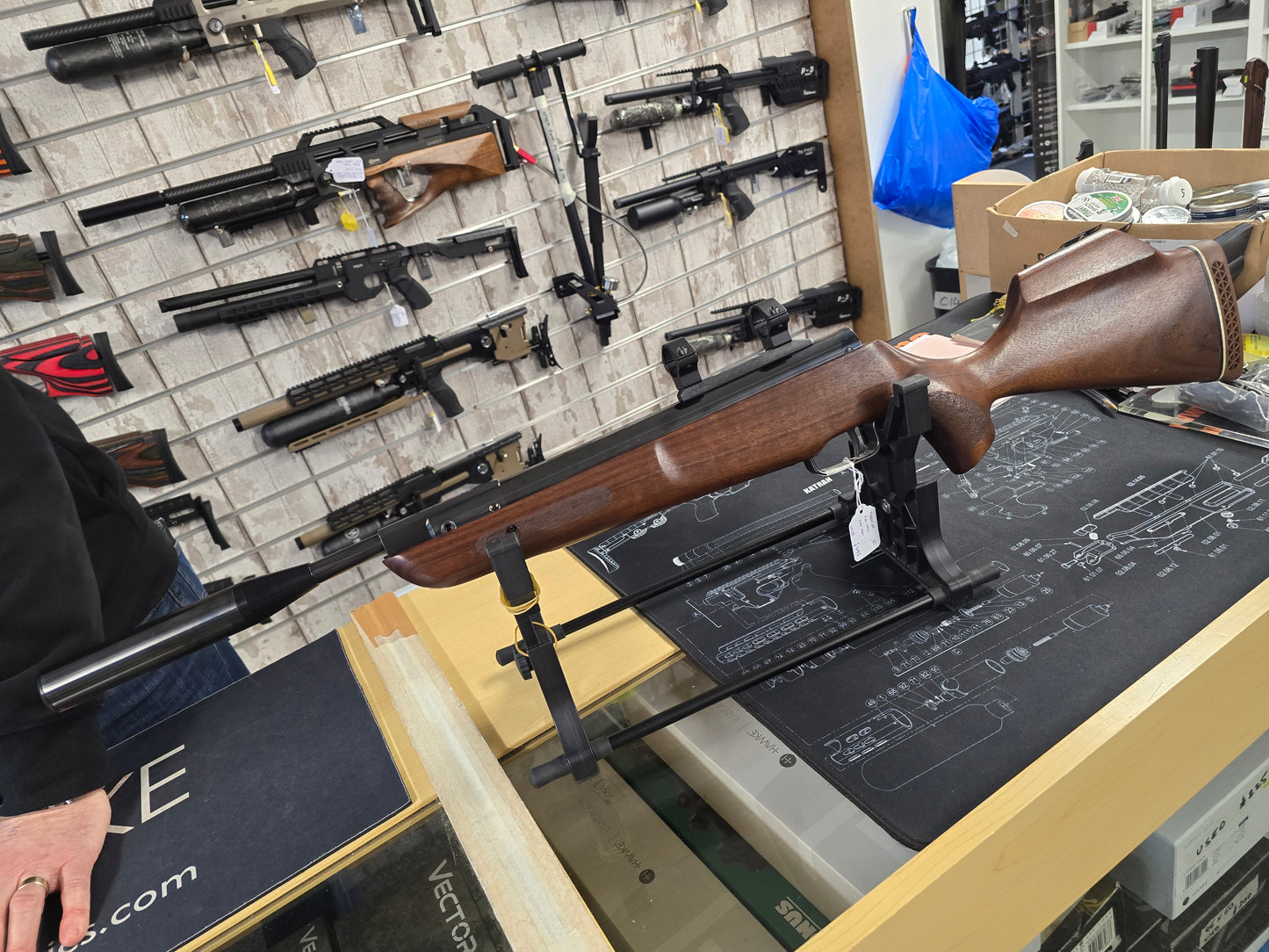 USED Thoeban Fenman .22 Gas Ram RIFLE SH310126001